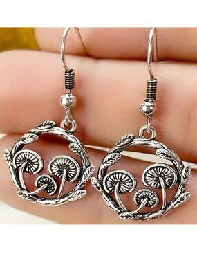 Mushroom Earrings Circle 3D Leaves Trendy Boho Stylish Trippy Wonderland Fashion